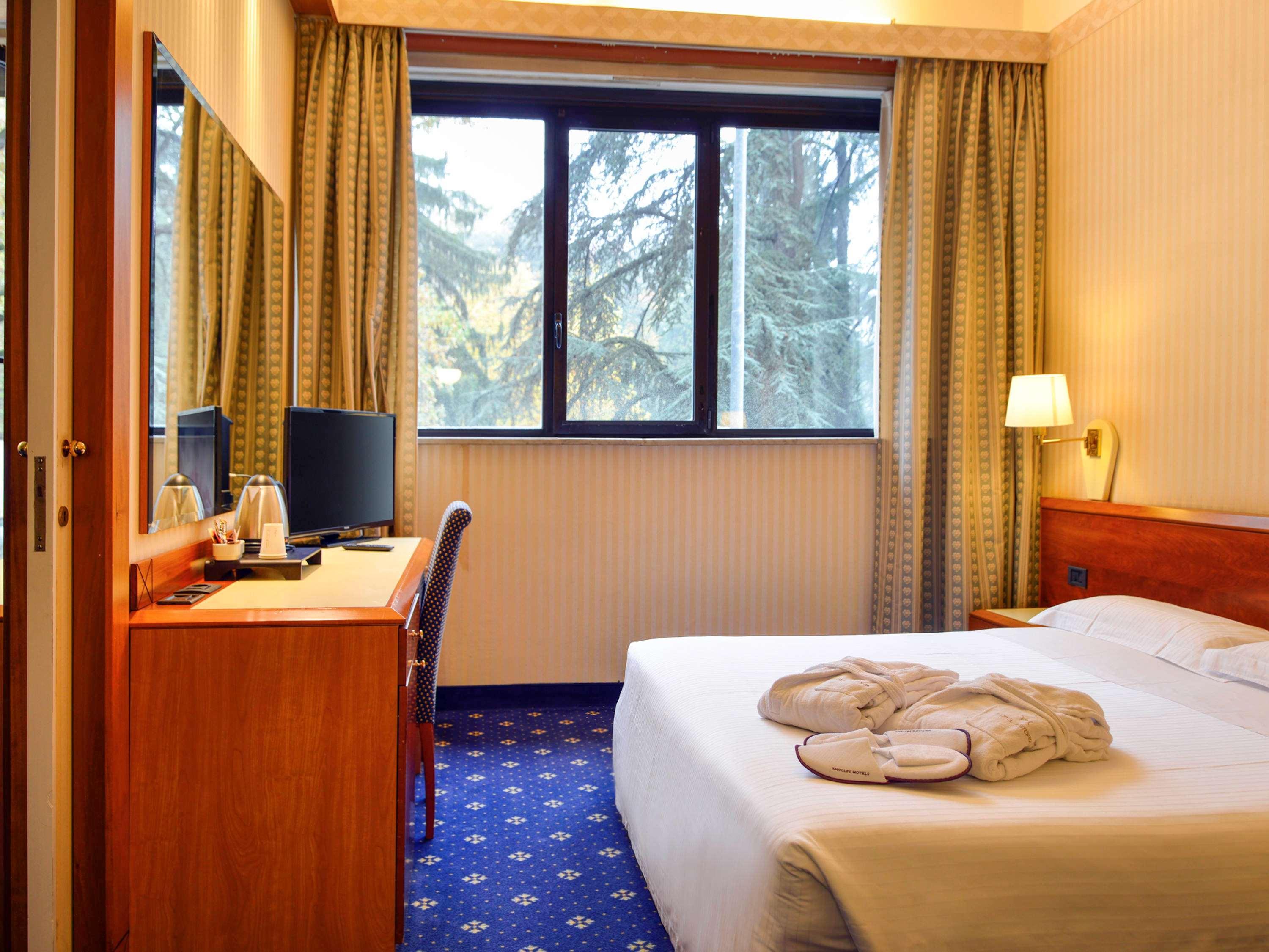 Mercure Reggio Emilia Centro Astoria Exterior photo