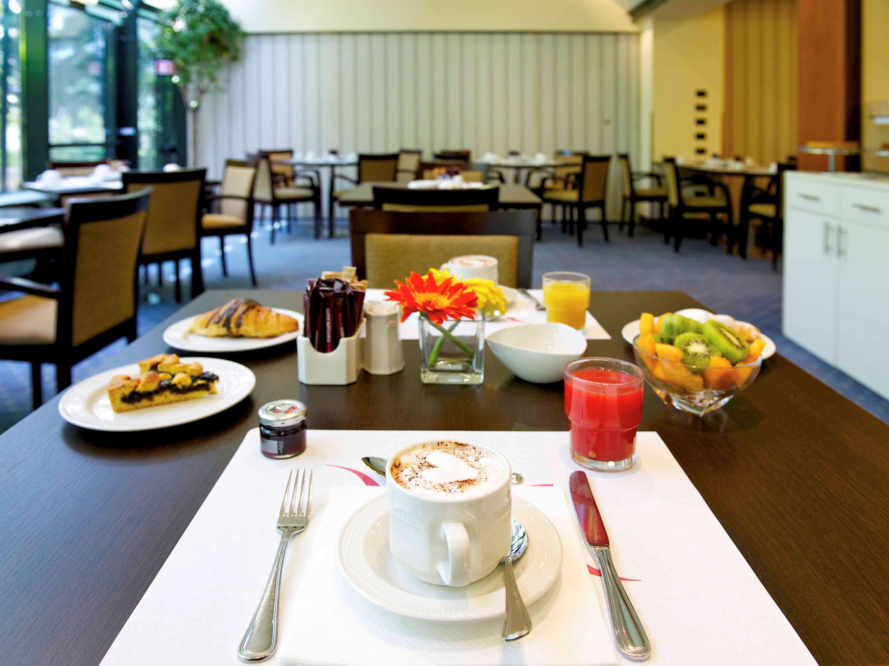 Mercure Reggio Emilia Centro Astoria Exterior photo