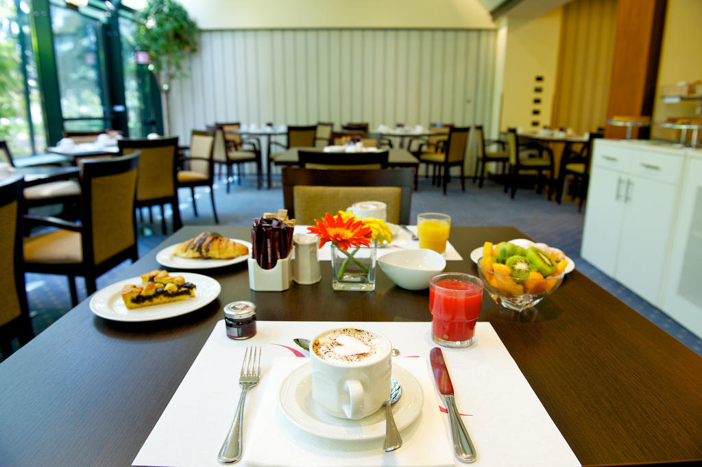 Mercure Reggio Emilia Centro Astoria Exterior photo